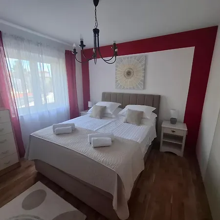 Apartman Bright And Cheerful Klara *
